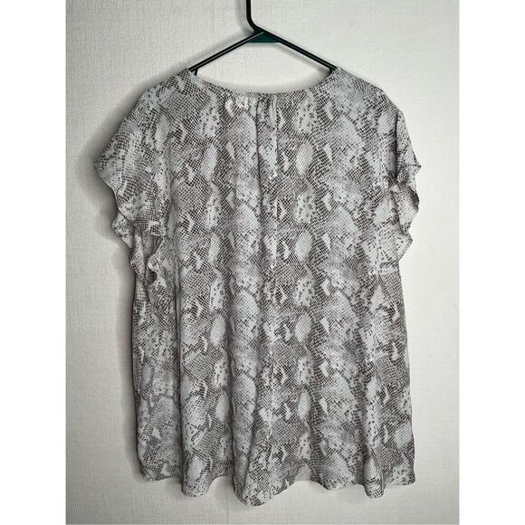Carolina Belle Blouse Women Plus 3X Animal Print Snakeskin V-Neck Flutter Sleeve - Picture 7 of 9